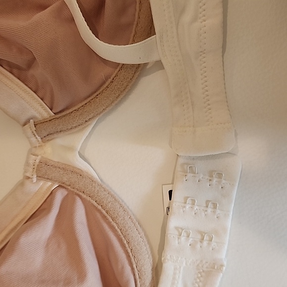 NWT DIM lace triangle soft bra 32C - Picture 4 of 6